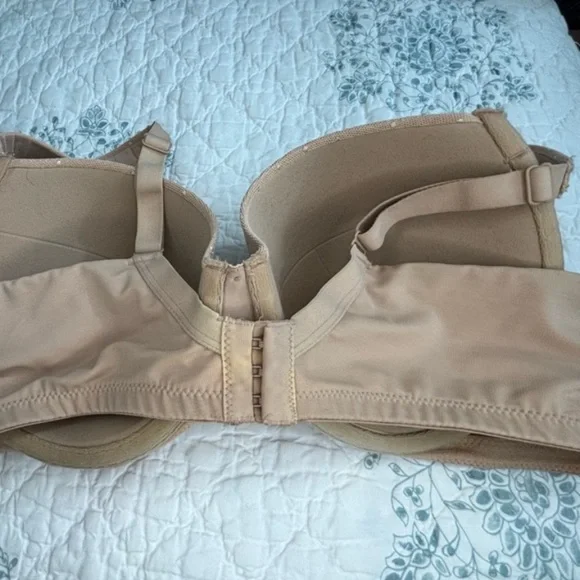 COPY - 2 Soma Stunning Support Bras - 38D - Picture 10 of 13